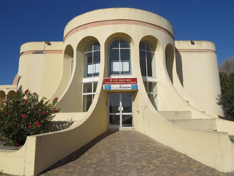 gandhi memorial school